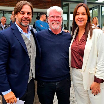 Maria de Lima junto a