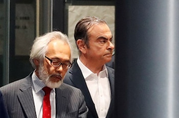 Carlos Ghosn abandona la Centro