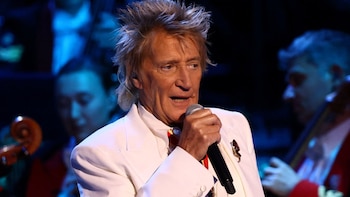 Rod Stewart vuelve a enfrentar problemas de salud y cancela dos shows en Las Vegas