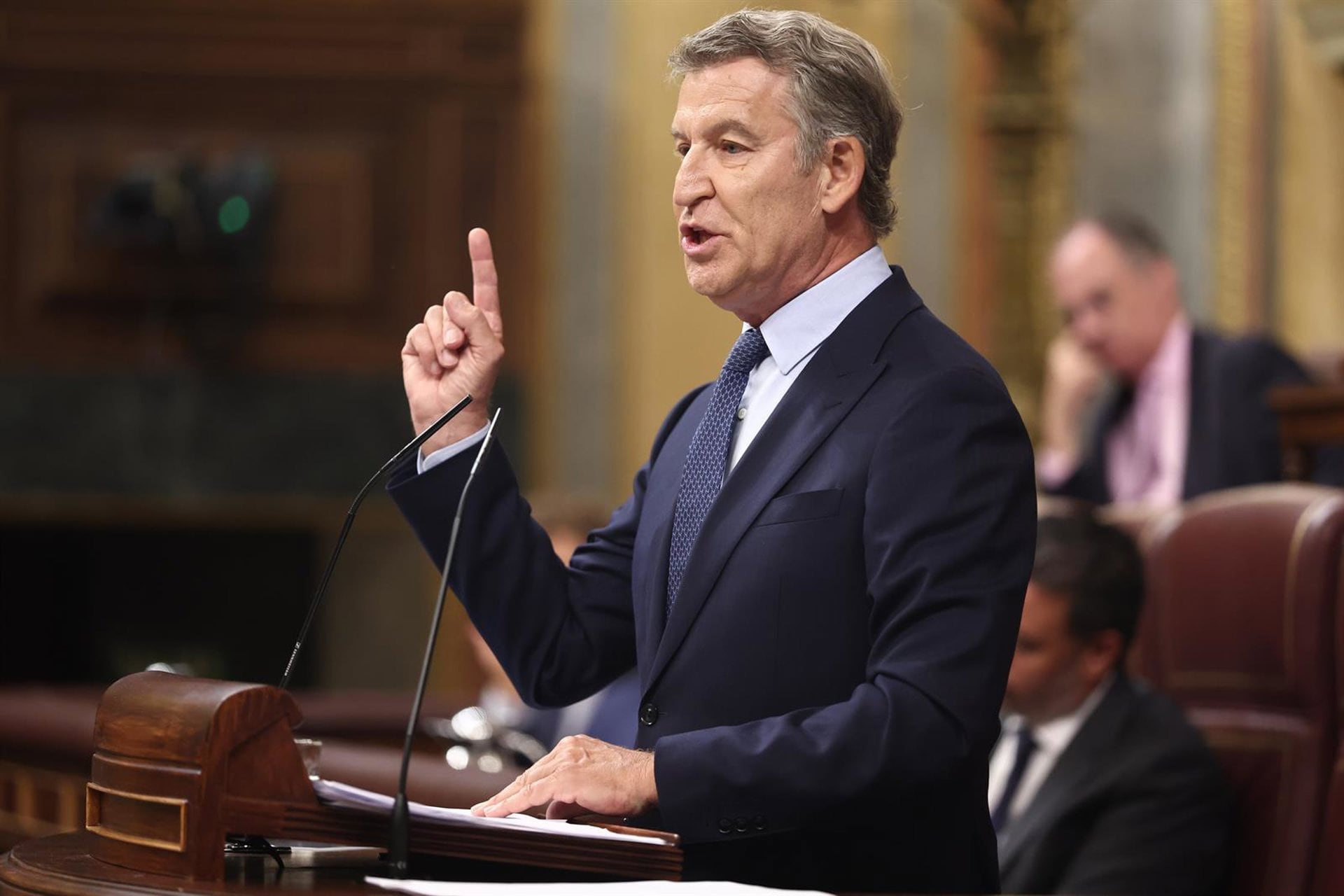 03/09/2026 El presidente del Partido Popular, Alberto Núñez Feijóo, interviene durante una sesión plenaria en el Congreso de los Diputados, a 3 de septiembre de 2026, en Madrid (España). Sánchez comparece este jueves ante el Pleno del Congreso para informar sobre la gestión del Ejecutivo en relación con los hechos ocurridos en Ceuta desde el pasado 30 de julio y sobre la situación que atraviesa la ciudad autónoma.
POLITICA
Eduardo Parra - Europa Press