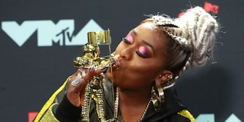 La admiración de Bowie por Missy Elliott demostró su apertura a nuevas corrientes culturales y sonoras (AP)