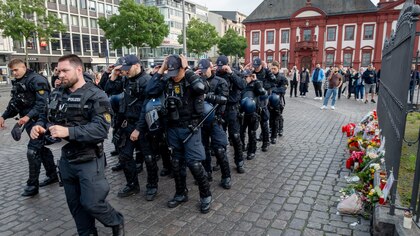 Murió el policía alemán que fue apuñalado en la cabeza durante una manifestación antiislámica