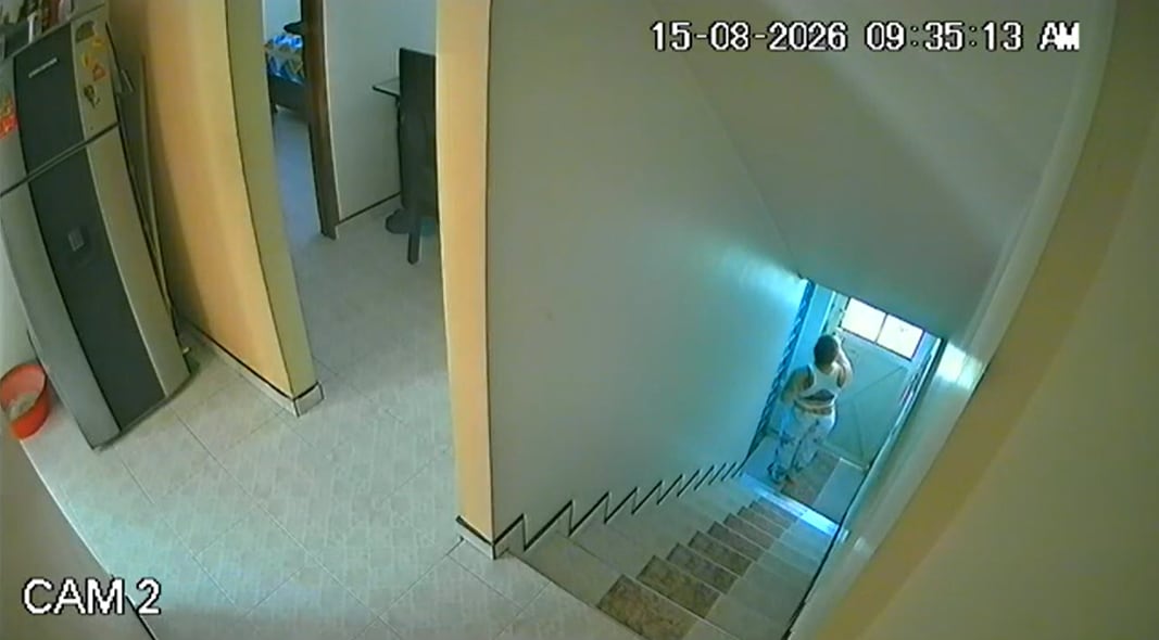 Yenifer García Valencia abrió la puerta de su casa al tatuador cuando el reloj marcaba las 9:35 a. m. del sábado 15 de agosto de 2026 - crédito suministrado a Infobae Colombia