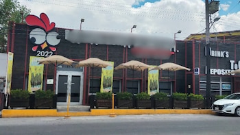 Cocinero decapita a mesera que era su pareja y se atrinchera en restaurante de Reynosa