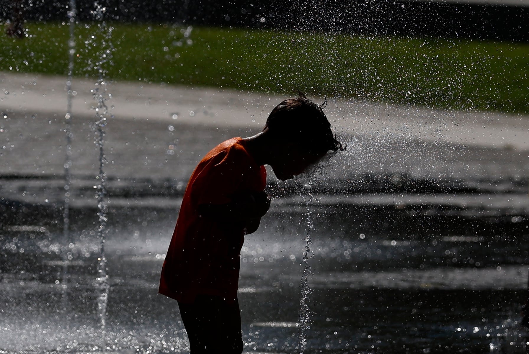 El cambio climático expone a 427,000 niños de Costa Rica a al menos un mes adicional de estrés térmico por calor extremo. (EFE/ Rodrigo Jiménez)