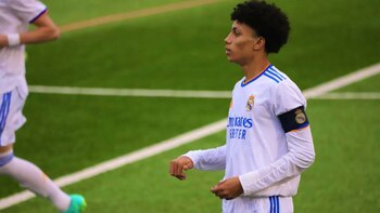 Alejandro Martin tiene contrato hasta