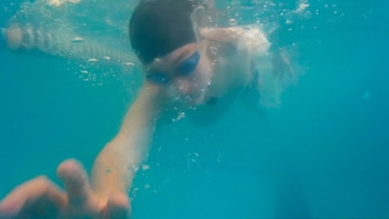 Matías encontró en la natación