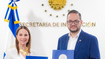 El Salvador le pone sello oficial a la plataforma Certifícate con más de 37 rutas de formación