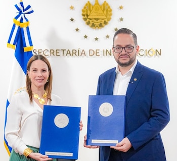 A través de la plataforma certificate.gob.sv se validan los conocimientos adquiridos en más de 2,000 cursos virtuales con certificación oficial de Incaf./ (Secretaría de Prensa)