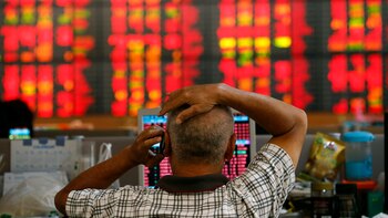 Intel se desploma más de