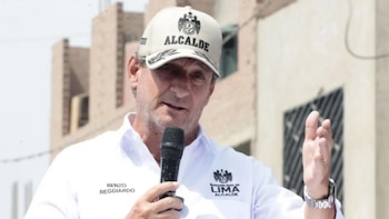 Reggiardo sostiene que la comuna capitalina debería retomar funciones de organización y fiscalización del transporte urbano - Créditos: Andina/Vidal Tarqui.