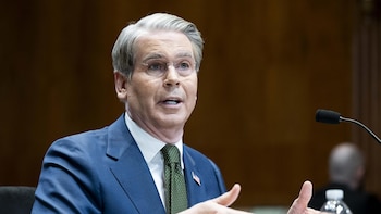 EEUU sanciona a 35 personas y entidades empleadas por Irán para eludir sanciones y el "patrocinio de terrorismo"