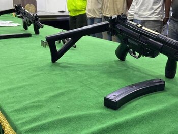 En la operación también fue incautado armamento - crédito Policía de Barranquilla