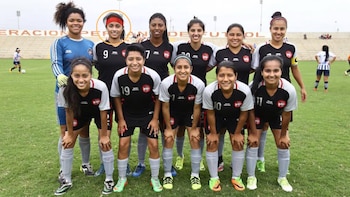 Xioczana Canales jugó junto a