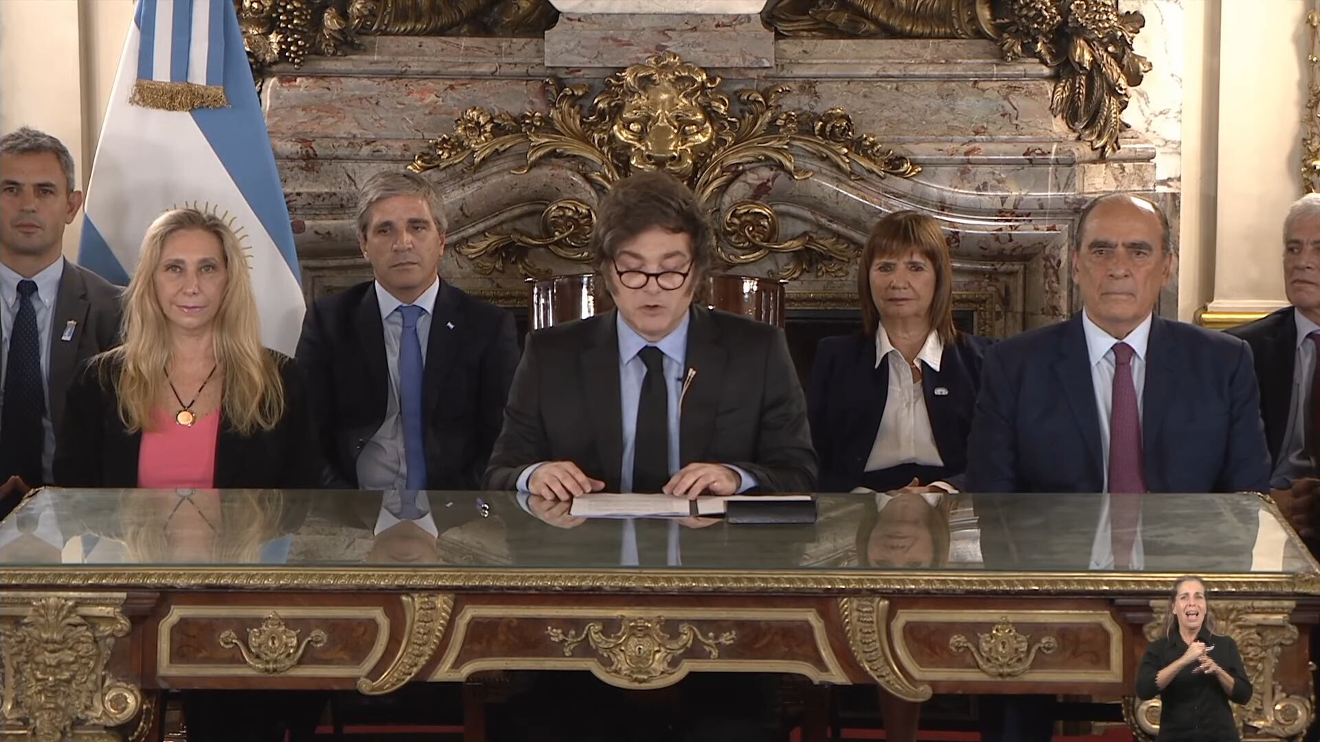 Milei adelantó que recibirá, en total, 32 mil millones de dólares