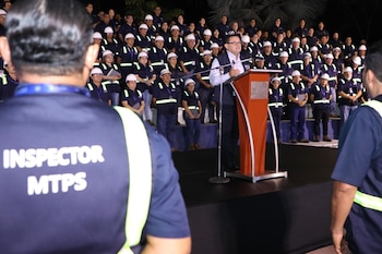 El ministro de Trabajo, Rolando Castro, sostuvo que las inspecciones nocturnas no apuntan contra ningún sector económico y que se aplicarán con apego a la normativa salvadoreña. (Cortesía: Ministerio del Trabajo)