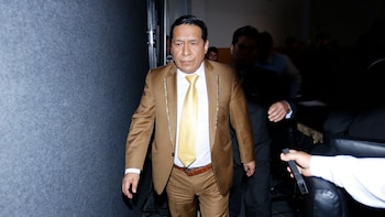 Investigan al pastor Alberto Santana,