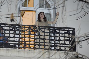 La ex presidenta pidió cumplir