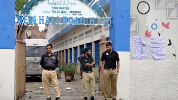 Pakistán impone nuevas restricciones a periodistas extranjeros y exigirá permisos para viajar por el país