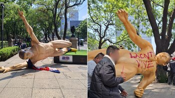 Así quedaron las estatuas derribadas por integrantes de la CNTE en Paseo de la Reforma. (Crédito: Víctor Cisneros/Infobae México)