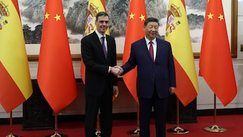 Xi se sitúa junto a Sánchez "en el lado correcto de la historia" y celebra la sólida relación bilateral