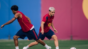 Flick recupera a todos los internacionales para preparar el duelo ante el Getafe