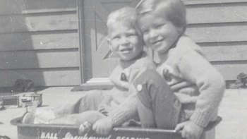 Su relación con su hermana