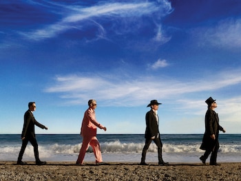 U2
