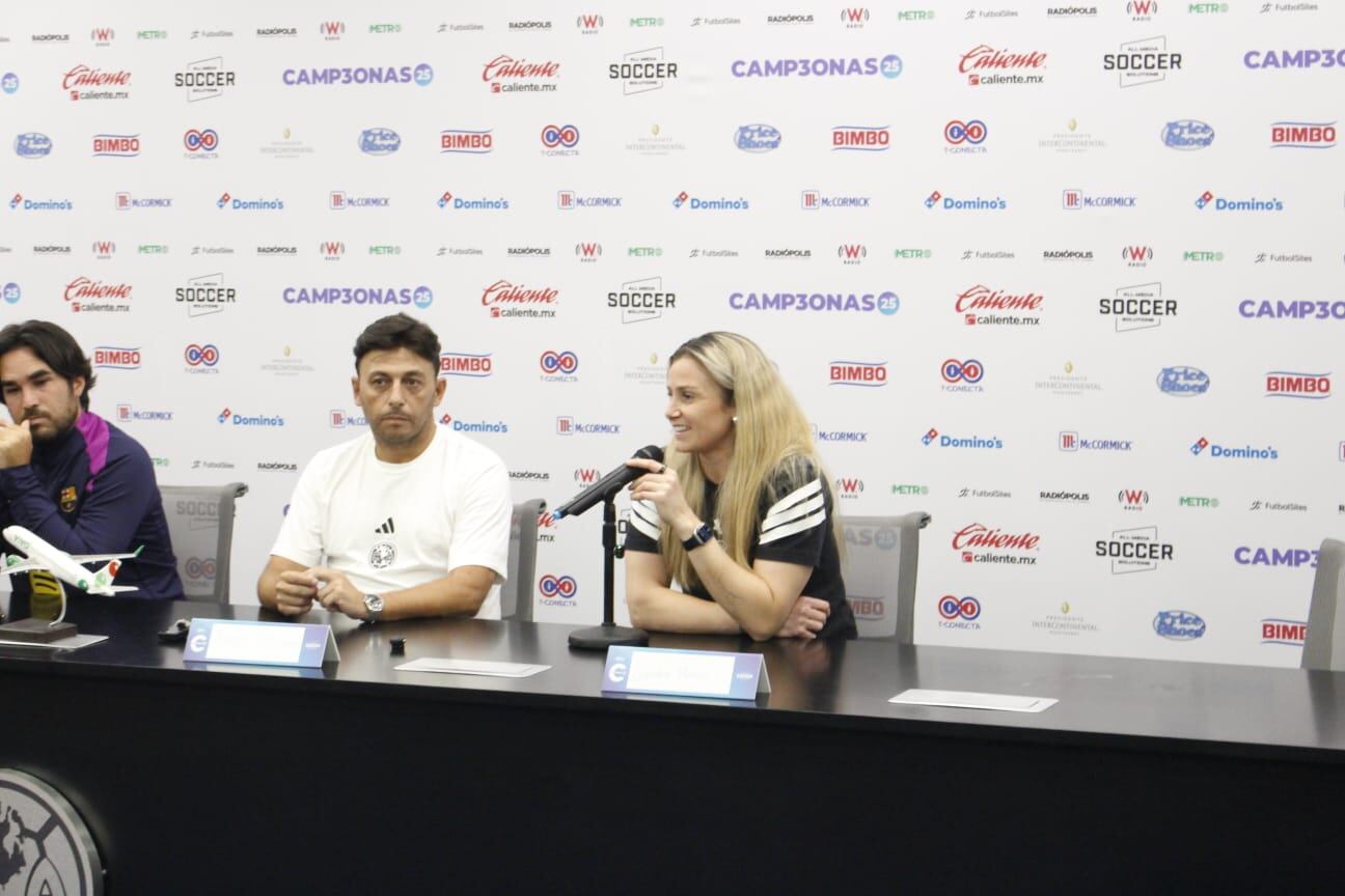 La arquera azulcrema explicó que la altitud capitalina puede ser un reto para las culés en su amistoso contra América. (Foto: Jesús Avilés)