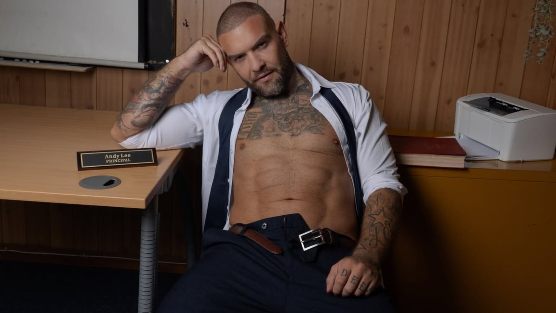 Andy Lee convierte su éxito en OnlyFans en una academia para nuevos creadores.