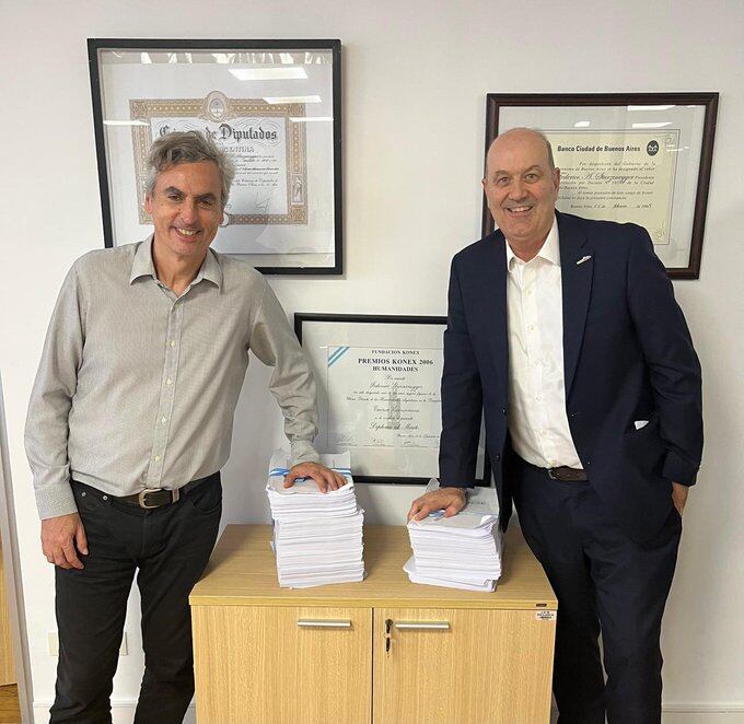 El ministro anunció la renuncia del economista a través de las redes sociales