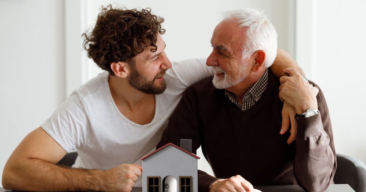 Ocho Frases que los Padres Nunca Deben Decir a sus Hijos Adultos, Según un Experto en Desarrollo Personal