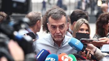 Maíllo pide acelerar la elección del candidato de los partidos de Sumar ante la hipótesis de adelanto electoral
