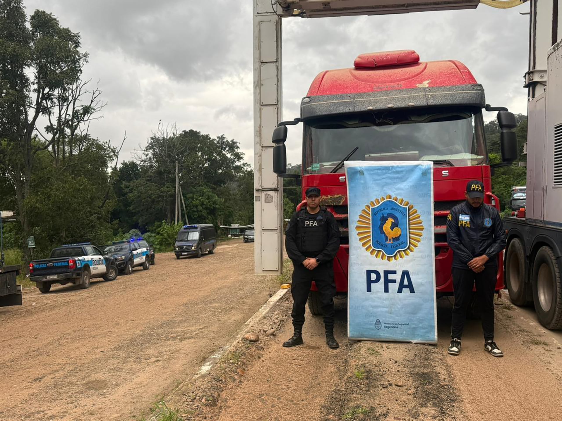 El operativo se llevó a cabo en la ruta Provincial Nº5, en la localidad salteña de Pichanal