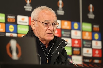 El conflicto entre James y Claudio Ranieri en el AS Mónaco marcó una de las primeras tensiones importantes de su carrera profesional - crédito Luis Tejido/EFE