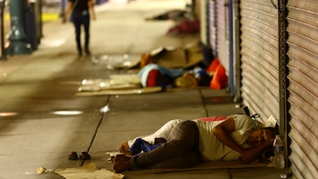 Las nuevas regulaciones en Texas restringen derechos de inmigrantes sin documentación