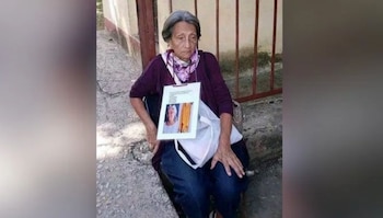 Maura Vázquez viajó desde La Habana hacia Sancti Spíritus tras recibir una pista sobre el paradero de su hija Doraiky Águila Vázquez. (Cortesía: Redes sociales)