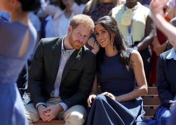 Markle aseguró que tanto Meghan como Harry lo hicieron pasar por momentos difíciles (Foto: Reuters/Phil Noble)