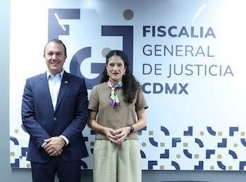 Fotografía del alcalde de Cuajimalpa y la fiscal general de la CDMX. Crédito: FGJCDMX