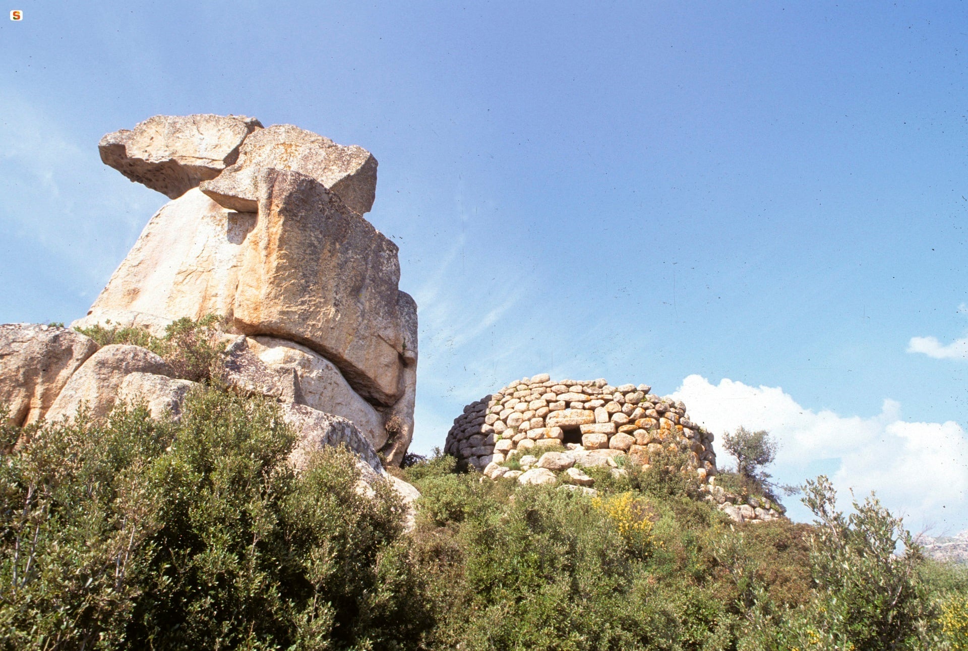 En Barbaglia, ubicada en las montañas de Cerdeña, se encuentra uno de los lugares con la mayor cantidad de personas centenarias del mundo