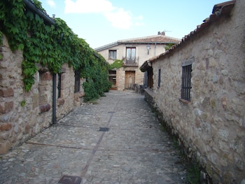 Cabañas de Polendo, en Segovia,