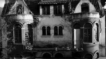 Aunque el oscuro origen de