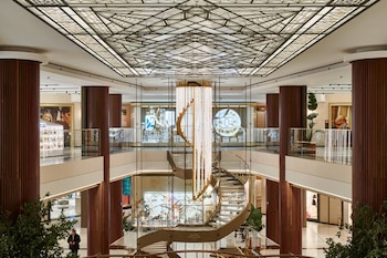 Interior de Galería Canalejas. (Gentleman)