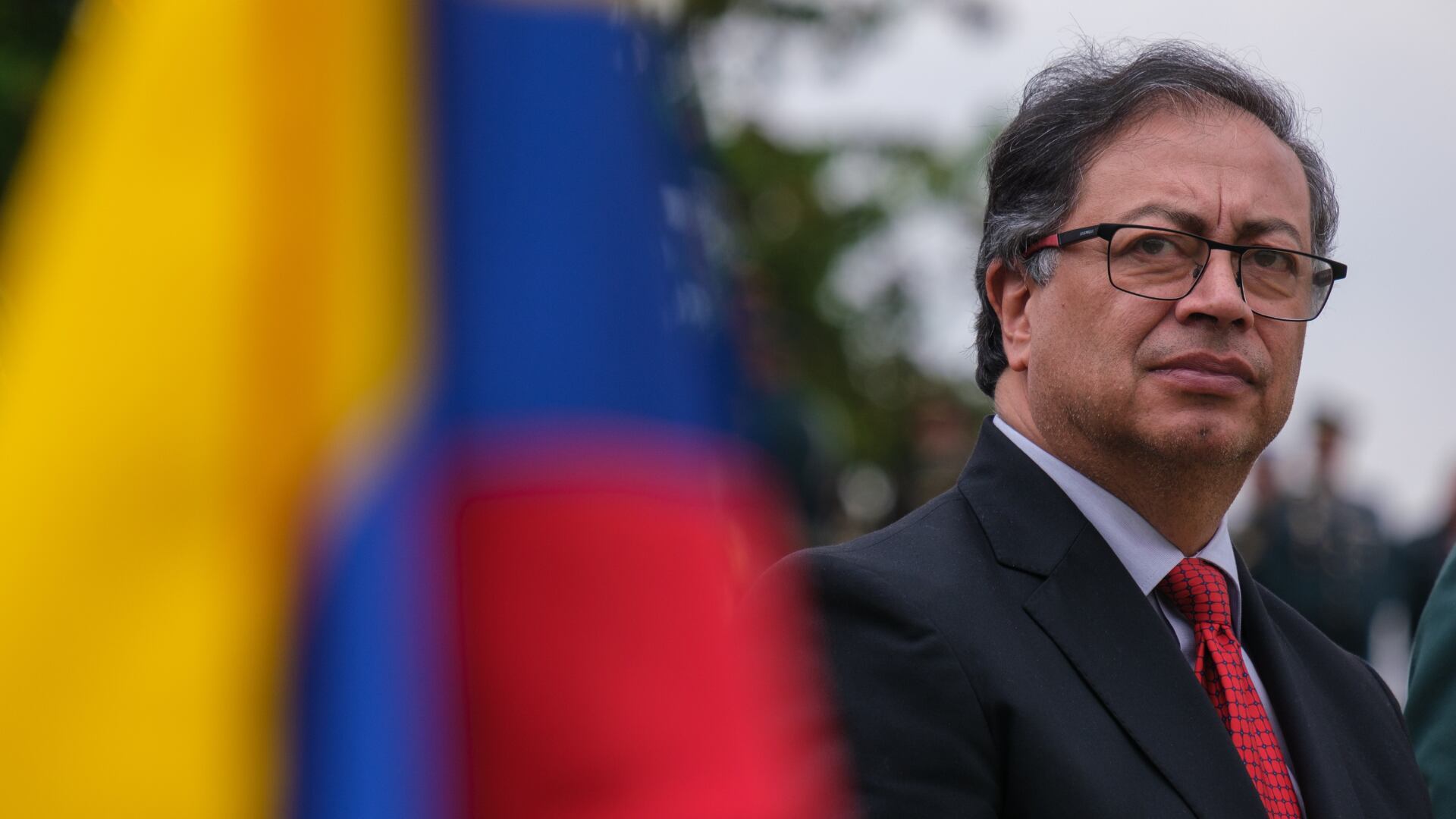 Presidente Petro firma decreto que no solo aumenta ingresos de servidores públicos, sino que también apunta a un entorno de trabajo más motivador y equitativo - crédito Cesar Carrión/Presidencia