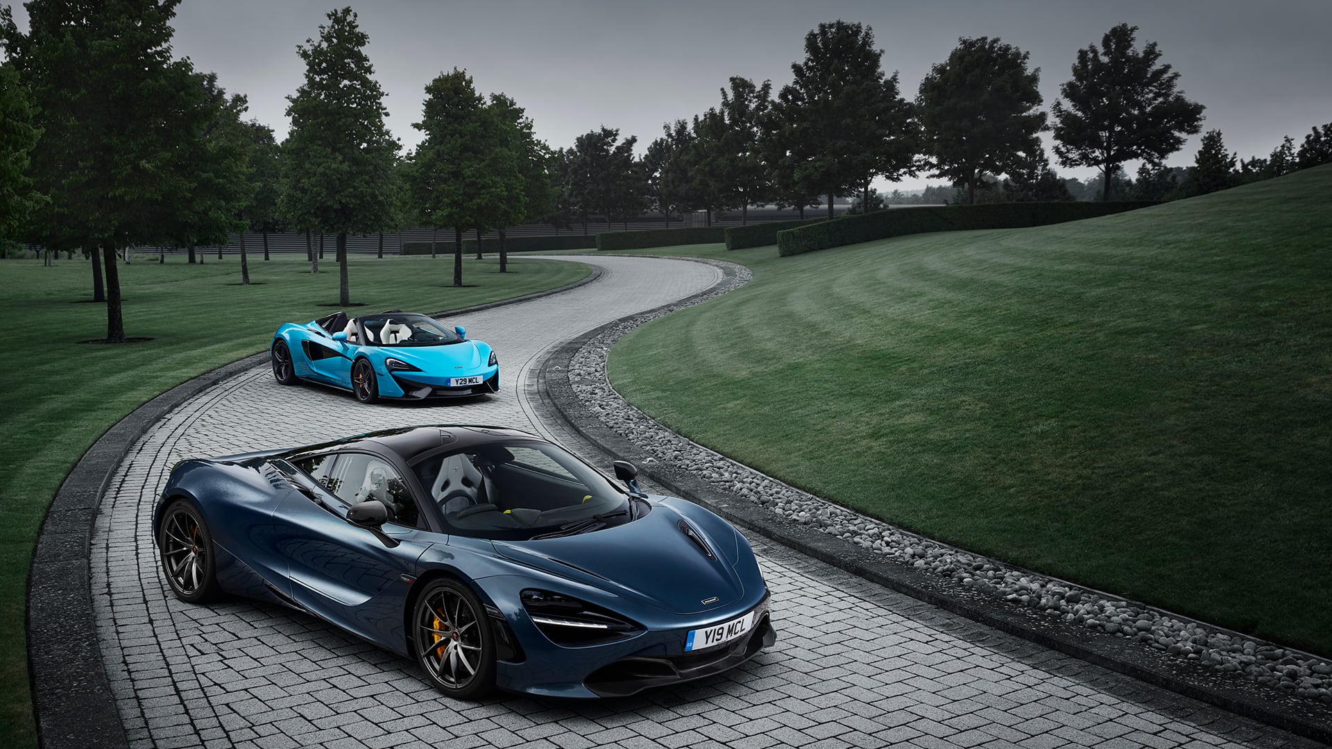 El McLaren 570S se presenta como la puerta de entrada a la gama de superdeportivos británicos desde el año 2015