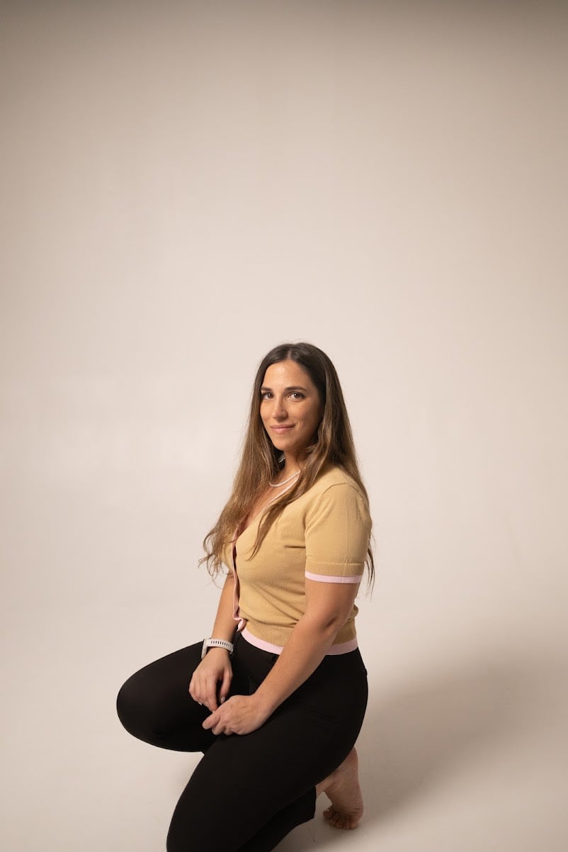 Flor Núñez Graiño publicó La ilusionista Esmeralda con Urano y presentó la novela en la Feria Internacional del Libro de Buenos Aires 2026 - (Gentileza de Ediciones Urano)