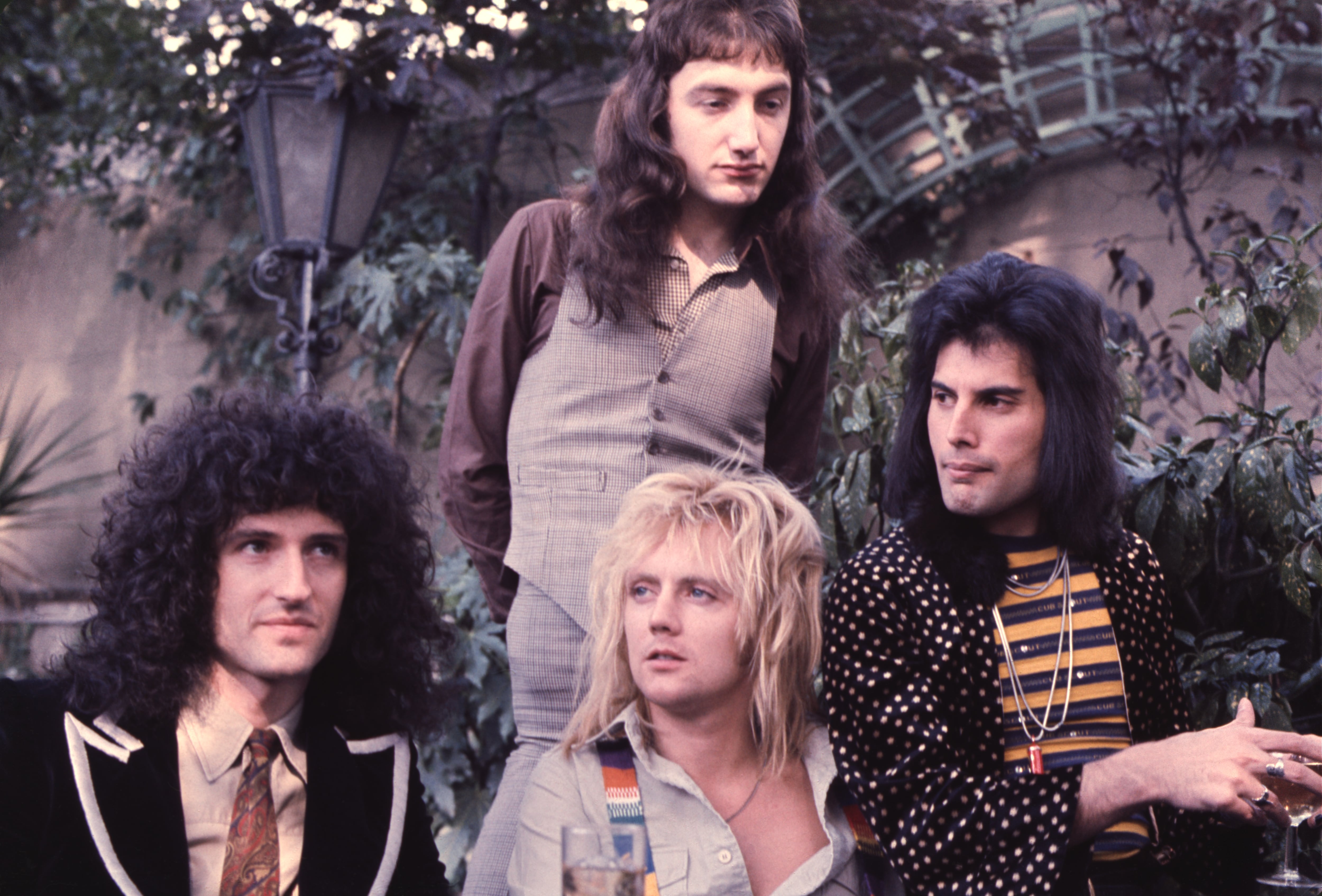 Un miembro de Queen dice que el mejor tema de la banda no es ‘Bohemian Rhapsody’ sino este otro clásico: “Estábamos borrachos”