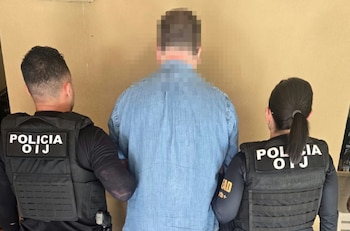 Los productores Don Stockwell y Hugo Barboza fueron detenidos durante la Operación Éxodo, desarrollada este miércoles en distintos puntos de Costa Rica. Crédito: OIJ