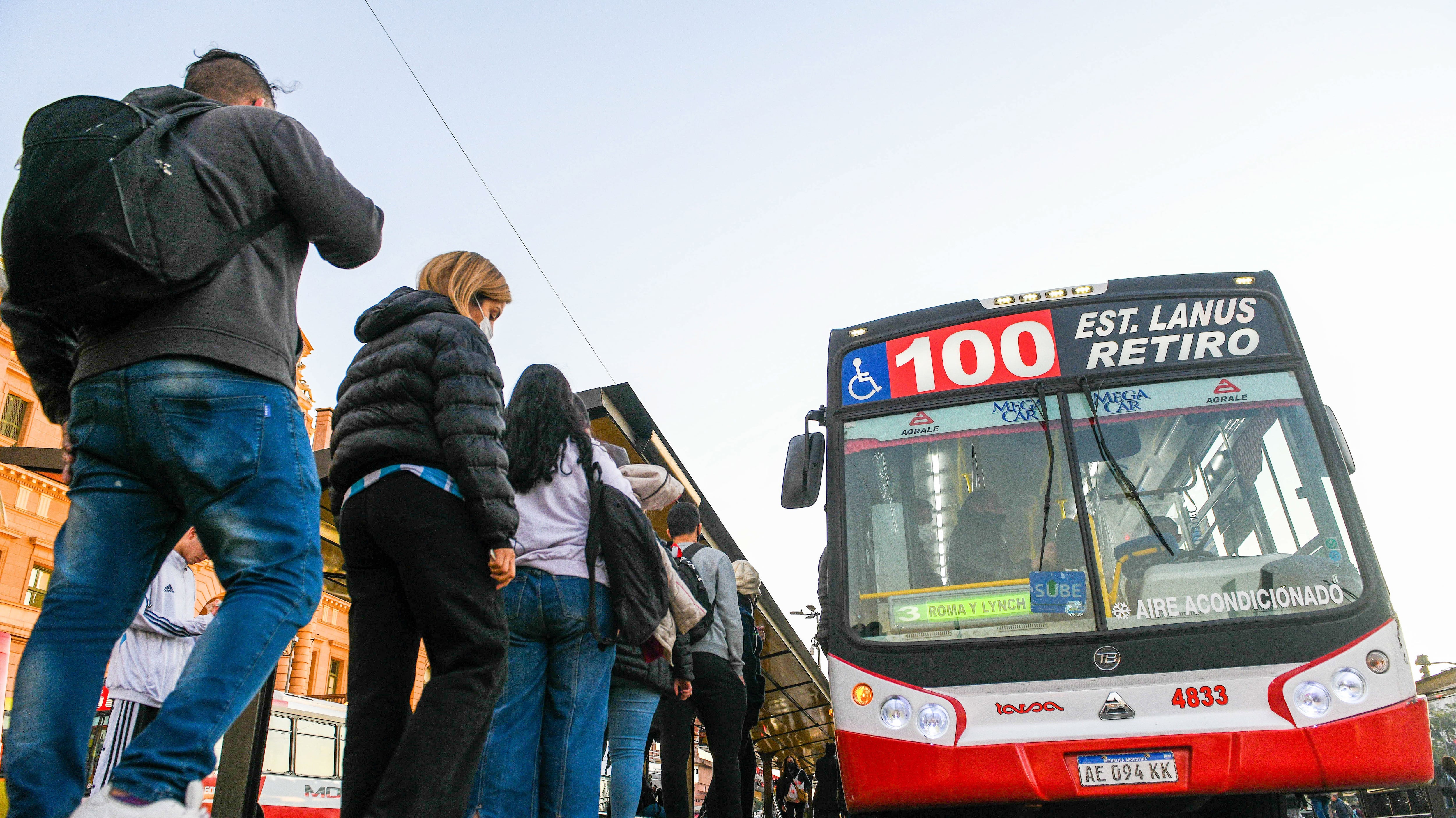 Los colectivos funcionarán normalmente este miércoles, al igual que los trenes