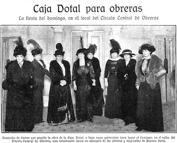 Del Congreso Eucarístico, Adelia emergió